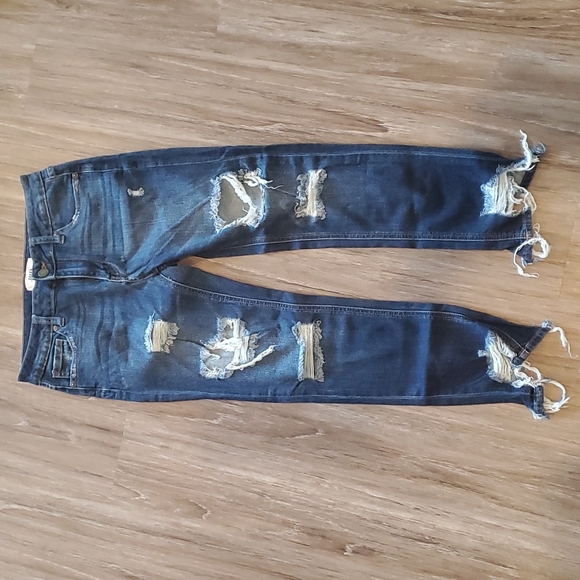 JBD Mid-rise Distressed Boyfriend Skinny with Destroyed Hem size 25 - Picture 4 of 11